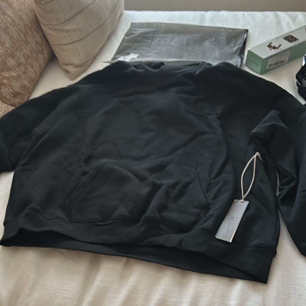 NWT XL Essentials Fear of God Hooded Sweatshirt